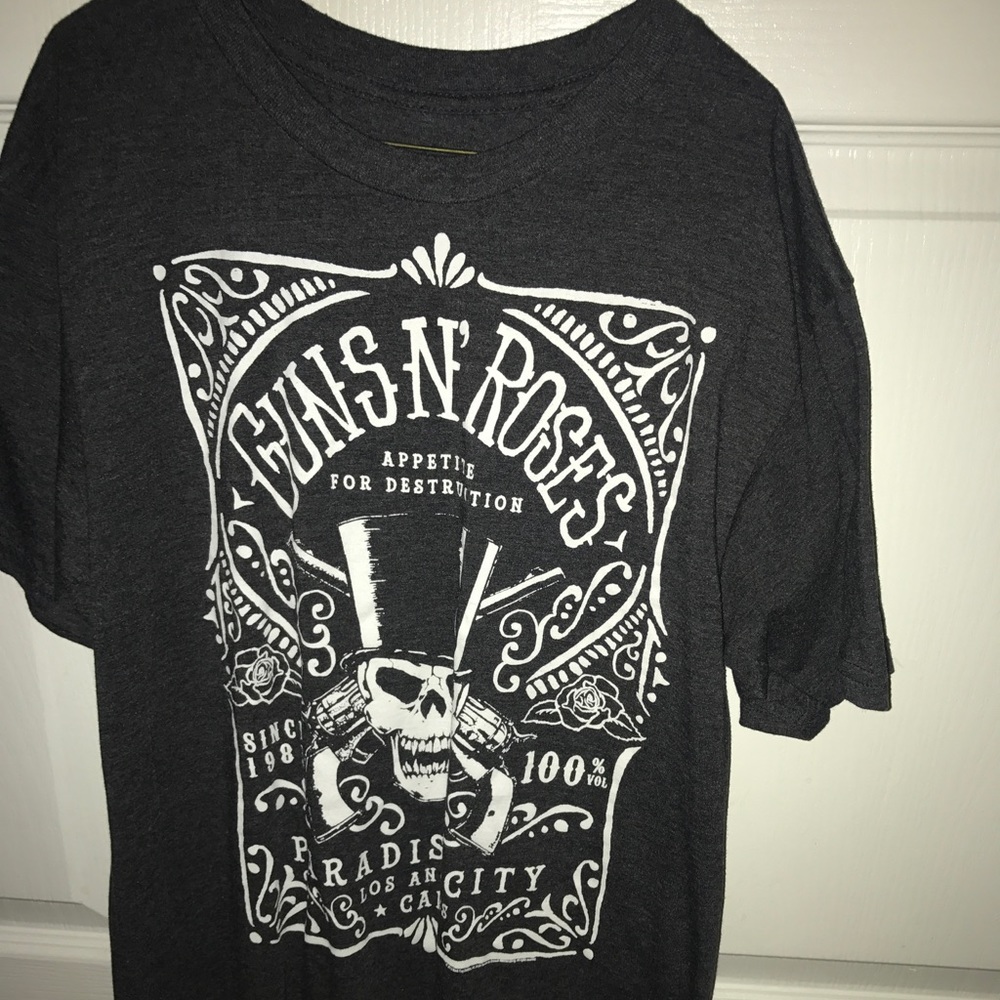 Guns N' Roses tee